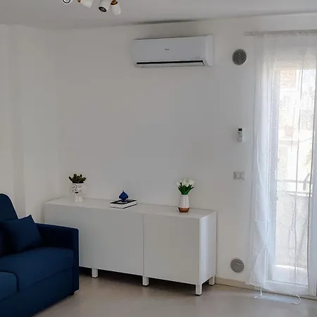 度假居 Casa Bianca 孔韦尔萨诺